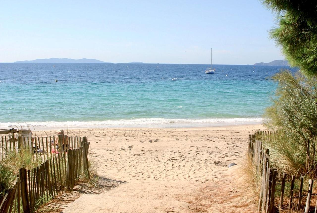 Appartement Les Pieds Dans L'Eau A Cavaliere Le Lavandou Dış mekan fotoğraf